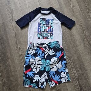 Place sport swim trunks and rash guard sun shirt size 5t